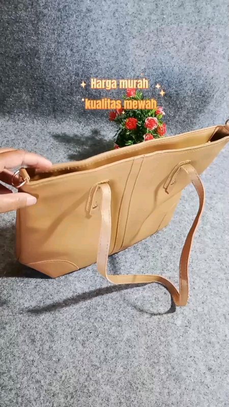 Harganya murah kualitasnya mewah#ViralDiShopeeVideo #fyp #TermurahDiShopee #trending #DiskonRacunShopee #tasslempangmurah #tasslempangwanita