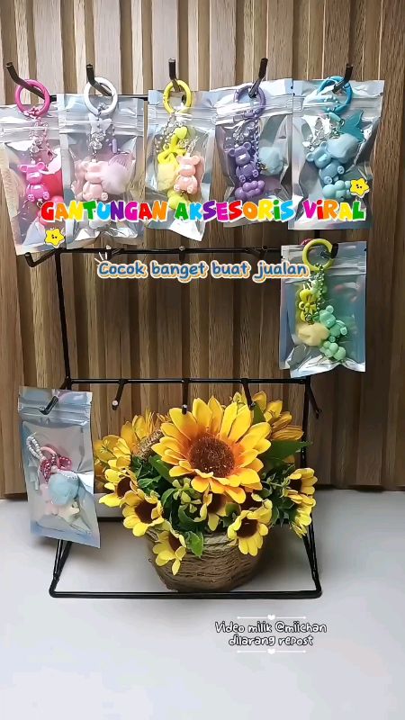 rak gantung aksesoris. #displayaksesoris #rakgantung #rakdisplaysusuntiga #rakdisplay #SpillBawaBerkah #ViralDiShopeeVideo #GratisOngkirRP0