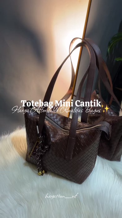 Cantik pwoll siihh ✨🤎🤏🍫 #totebag #totebagmini #taswanita #ShopeeCOD #RacunShopee #GratisOngkirRP0 #ViralDiShopeeVideo