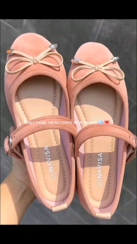 pink lucuu, harganya murahh #flatshoesviral #flatshoespink #flatshoeswanitamurah  #flatshoeskuliah #flatshoescantik #flatshoesmurah #flatshoeswanita