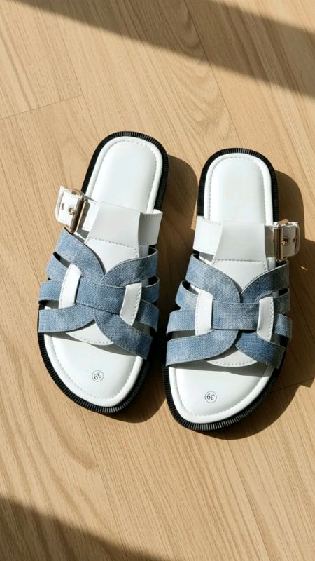 FLASH SALE Madeline Sandal Size 36-44 Pria Wanita Nyaman Stylish Ringan Anti Licin Cocok Santai Outdoor #sandalmadeline #sandalcasual #sandalnyaman #s