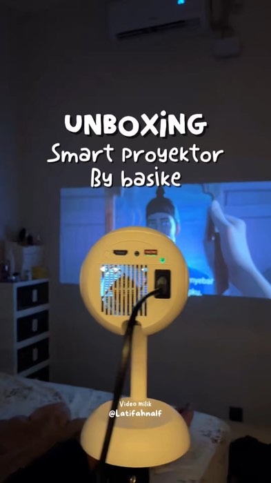Otw bikin bioskop di kamar #smartproyektor #miniprojector #miniproyektor #basike #GratisOngkirRP0 #TermurahDiShopee #PromoNonStop #ViralDiShopeeVideo