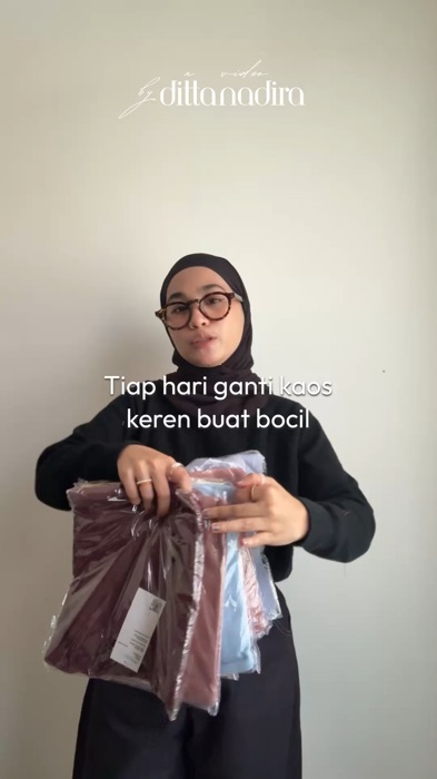 #kaosanak #kaospolos #kaoswarnawarni #kaosoversize #kaosoversizeanak