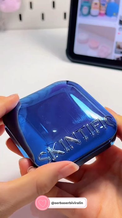 Full coverage, flawless, dalam satu kali swap😍🔥 #skintific #twowaycake #shopeevideo #ShopeeLook #ShopeeBeautyHaul #ShopeeReview #ShopeeRamadanLook