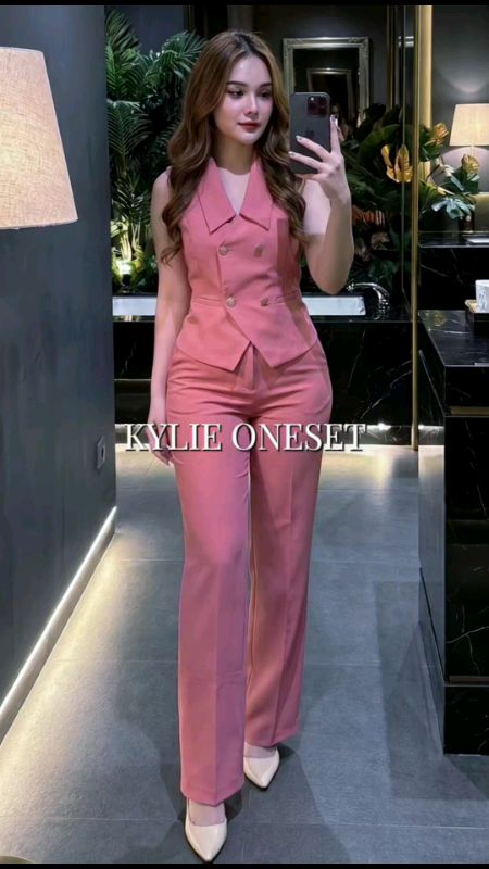 KYLIE ONESET #OOTDFashionShopee #ootdshopee #setelanwanita