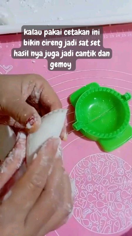 cetakan pastel murce#cetakan #cetakanpastelmurah #RacunShopee #RacunShopeeCheck #SpillBawaBerkah