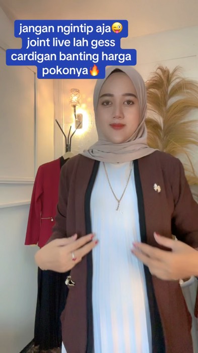 cardigan lagi banting harga#cardigan #RacunShopee #OOTDFashionShopee #ShopeeLook #fyp