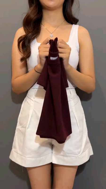 ini wajib banget ada di lemari kamu sii😍🫵🏻#croptop #ViralDiShopeeVideo #SpillRacunShopee #racunshopeee