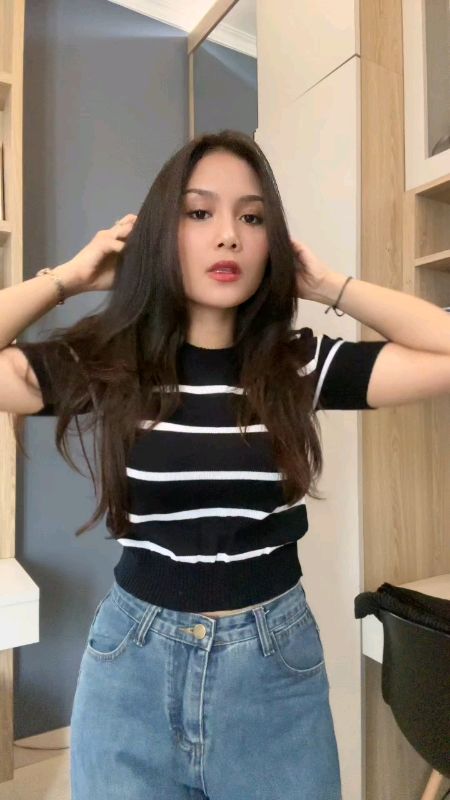 #atasanrajut #tanktop #ShopeeFashionHaul #croptop #croptopmurah #ShopeeLook #ShopeeFashionHaul #RacunShopee