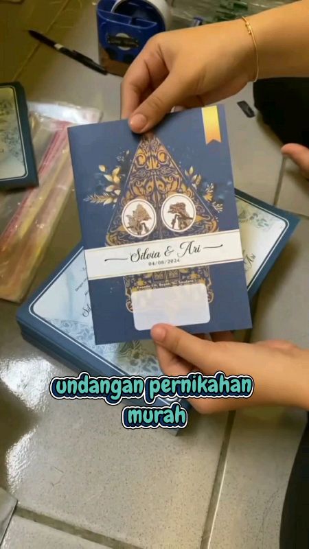 undangan pernikahan lipat #undanganpernikahan #undangan #undanganmurah #undanganlipat #SpillRacunShopee #shopeevideo #RacunShopee #SpillBawaBerkah