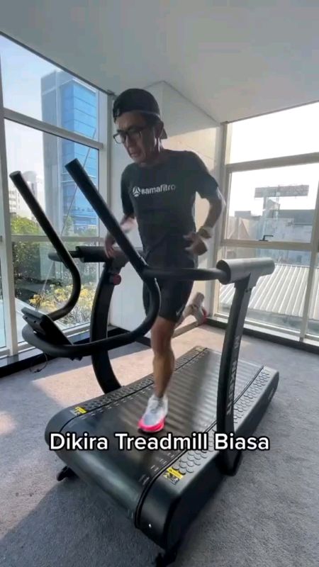 Horor gk sih ada workout yg bikin ngos2an dalam waktu 10 menit? berani coba?😎😍#workout #treadmillmanual #ShopeeCOD #Cashback50RB #shopeevideo