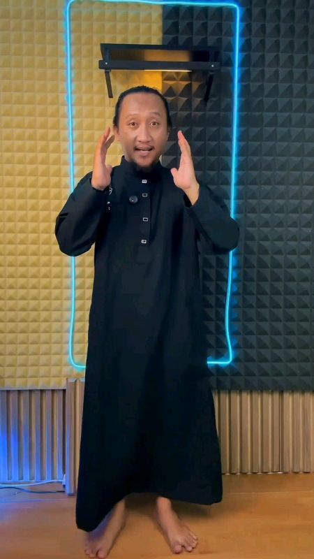 Rekomendasi Jubah Gamis Model Kancing Sultan Dubai #jubahgamispria #jubahpria #gamispria #gamislebaran #RacunShopee #RamadhanShopeeLook #ramadhansale
