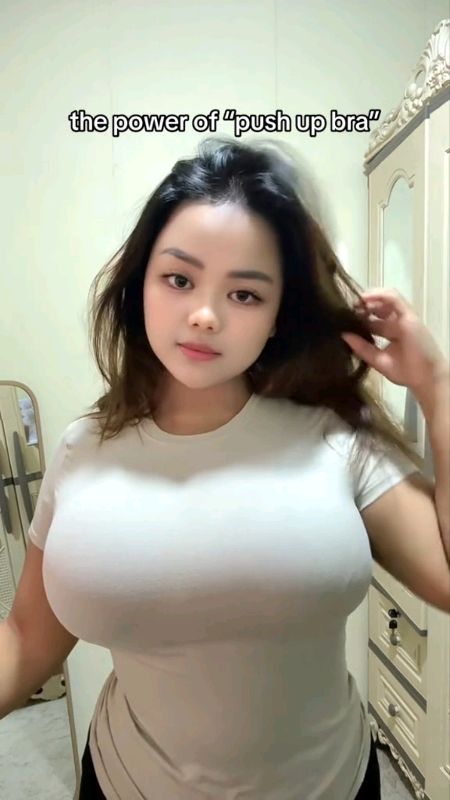 #SpillBawaBerkah #GratisOngkirRP0 #outfitolahragawanita #Diskon40RB #atasanwanita