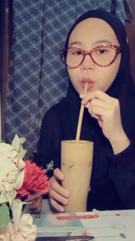 alat dan bahan aku spill dikeranjang #frothercoffee #frotherportable #nescafeiceroast #indocafe #wonhaemujigae #SpillRacunShoopee #DiskonRacunShopee