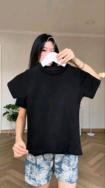 beneran gak expect sebagus itu qualitynya karna cuma 50ribuan!!?? #kaospolos #kaosbasic #basicshirt #fittedtop #ViralDiShopeeVideo