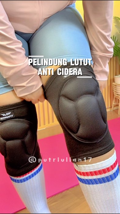 Ini kak pelindung lutut yg aku pke @vatmawati.hd  #pelindunglutut #pelindunglututolahraga #kneepad #kneepads #kneepadfutsal #RacunShopee