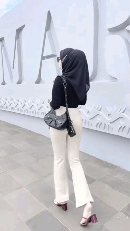 Bahan scuba premium, lebih tebal dan gak nerawang #RacunShopee #ViralDiShopeeVideo #SpillRacunShopee #SpillBawaBerkah #DiskonRacunShopee #PromoNonStop
