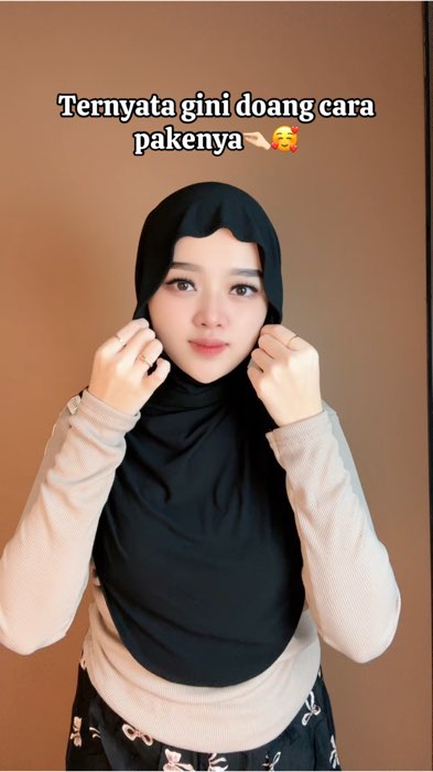 Hijab instan jisoo #hijabinstan #hijabbergo #hijabviral #bergo #RacunShopee #bergononpet #bergorayon #bergoinstan