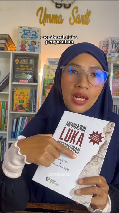 Membasuh luka pengasuhan febrianti almera dan ulum asaif. #membasuhlukapengasuhan #bukuterapiberfikirpositif #bukumotivasi #selfimprovement