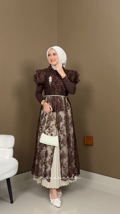 outfit kondangan simpel tapi tetep anggunly #shopeevideo #ShopeeLook #RacunShopee #ShopeeReview #ShopeeFashionHaul #RacunShopeeCheck #kondanganootd