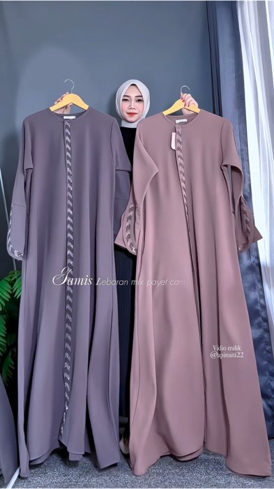 Masyaallah gamisnya simpel, cantik , elegan ✨🫶🏻😍❤️#gamiskekinian #gamislebaran #gamissimpleelegan #GamisBusuiFriendly #fyp