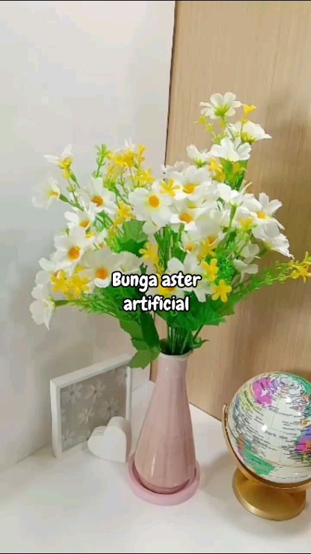 Bunga aster artificial #bungaartificial  #bungaaster #bungadaisy #propertingonten #dekorasirumah #TermurahDiShopee