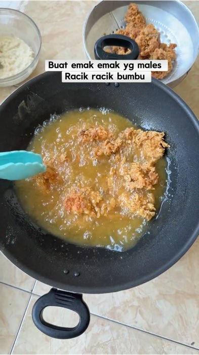 Tepung bumbu serbaguna siap pakek tanpa racik2 lagi #tepungbumbuserbaguna #tepungbumbucrispy #tepungbumbupraktis #RacunShopee