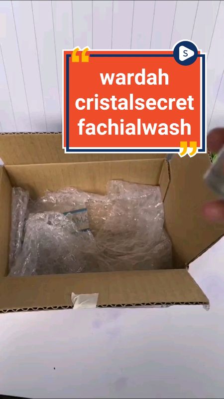 Facial Wash Hydrating & Soft Skin #facialwashwanita#wardahcristalsecretfachialwash#SpillBawaBerkah#SpillRacunShopee#RacunShopee