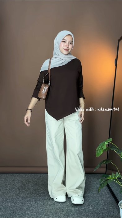 Rekomendasi kaos simple melar dan murah #ShopeeLook #ShopeeFashionHaul #OOTDFashionShopee #kaos