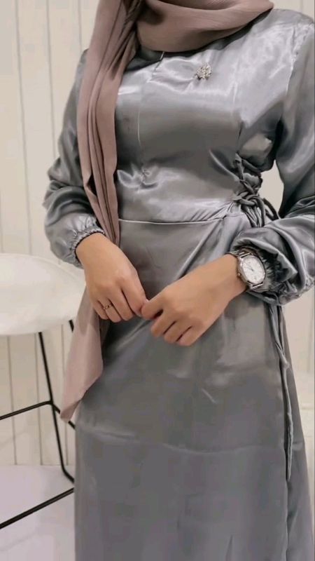 Aurora dress satin serut luxury #ShopeeLahap #ShopeeCOD #SpillBawaBerkah #ShopeeLook #ViralDiShopeeVideo #RacunShopee #SpillRacunShopee