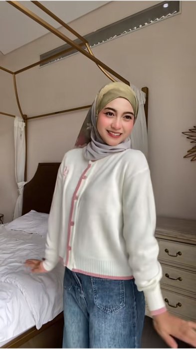 Superr gemas banget#bytantisa #knitwear