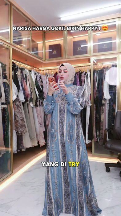 Narisa dengan paduan bahan lembut, elegant dan nyaman dipakai..  siap bikin kamu jatuh cinta 😍 yuk cek out sekarang! #ellyarsy