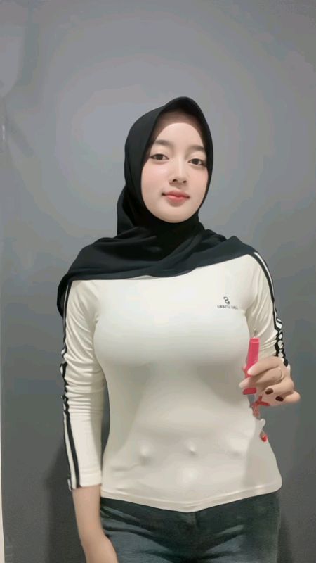 #OOTDFashionShopee #ShopeeFashionHaul #FashiondiShopee #RacunShopee #Diskon50Persen #ViralDiShopeeVideo #kaoswanita #vneck #kaoswanitalenganpanjang