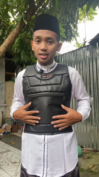 Rompi motor anti angin sebelum sakit. #rompimotor #rompimotorantiangin #rompipelindungdada