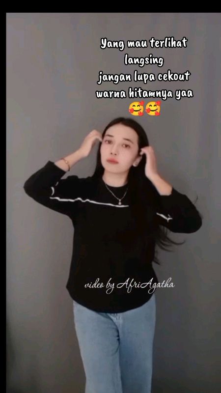 wajib koleksi semua warna #kaosmurah #RacunShopee #ShopeeLook #DiskonShopeeVideo #ShopeeFashionHaul #FashiondiShopee #SpillRacunShopee #shopeevideo