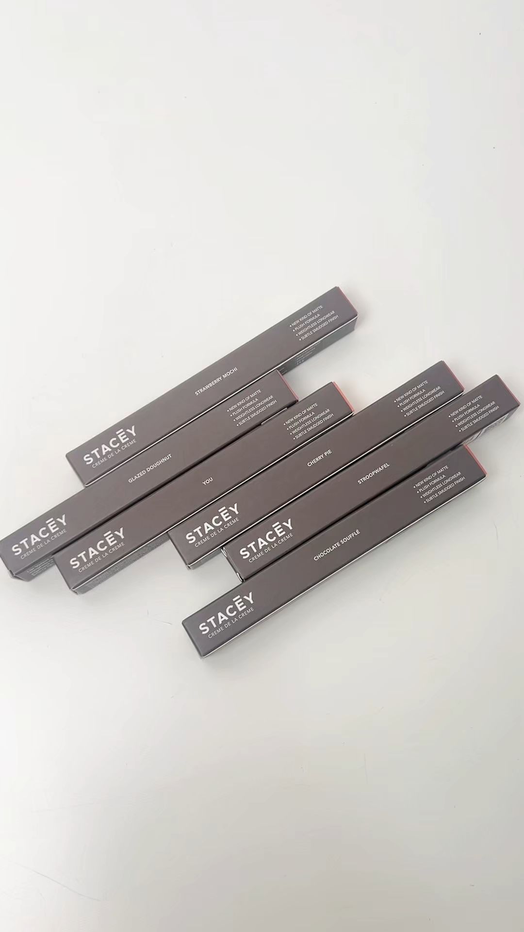 Be ready‼️ Because Creme de la Creme is coming your way and we are so excited 💋✨ #OwnYourDeLaCreme #comingsoon #newproduct