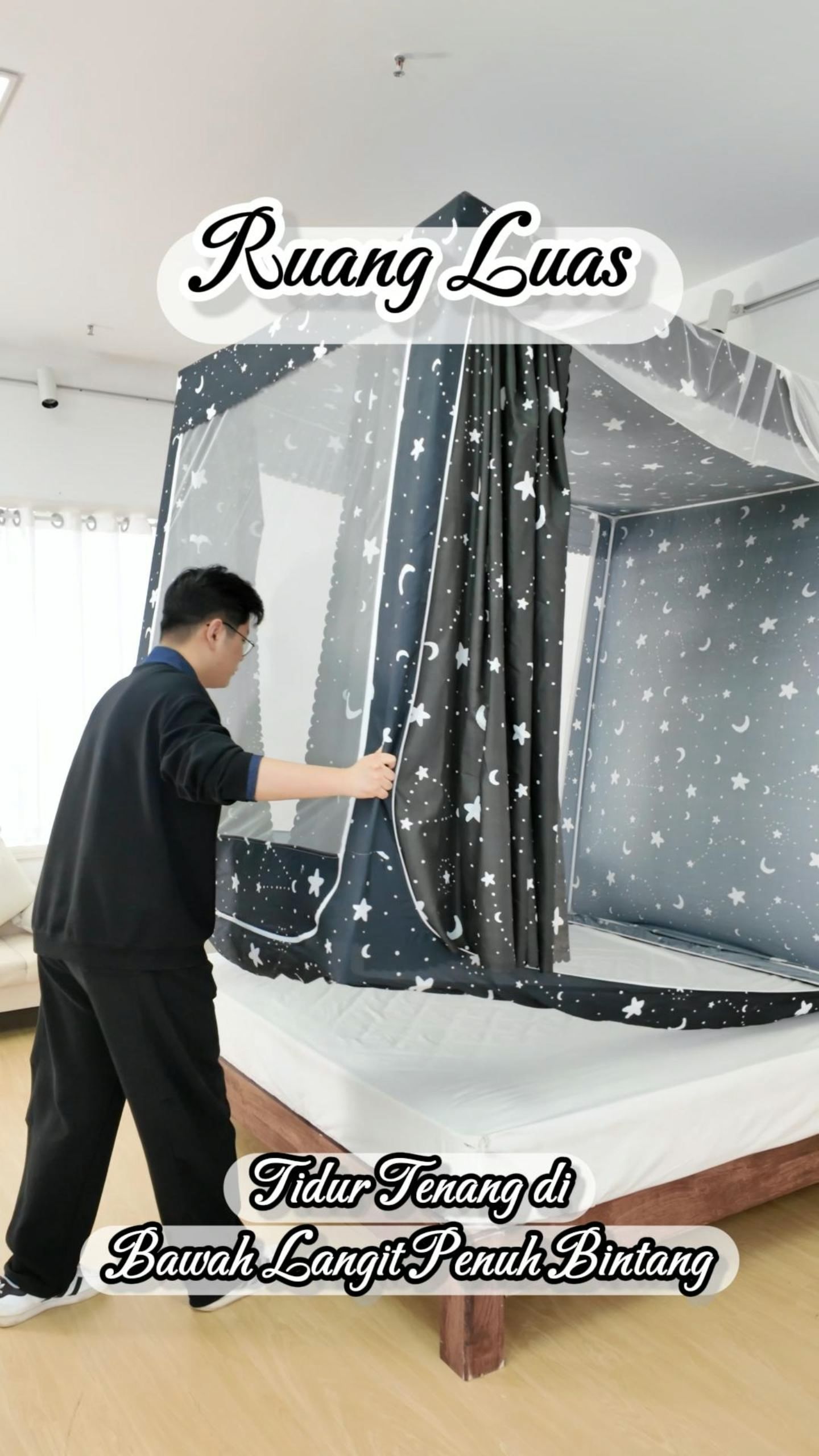 Kamar yang luas untuk tidur nyenyak di bawah langit bertabur bintang 🌌🛏️#kelambu