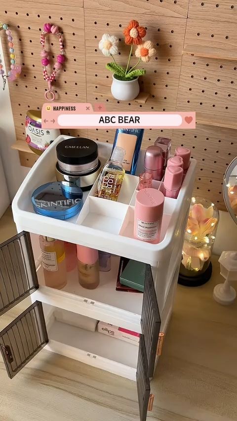 Pesan sekarang dan dapatkan diskon 10%#rakmakeup #organizermakeup  #mejariasrapi #rakviral #shopeevideo #shopeefinds #rekomendasi