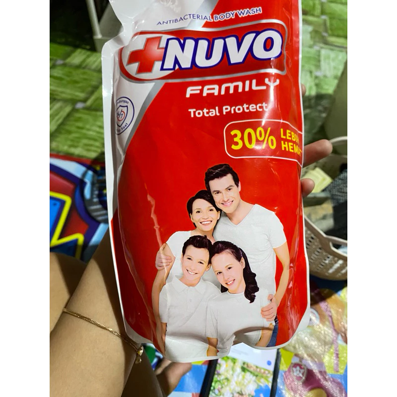 Sabun Mandi Cair Nuvo 800ml Promo