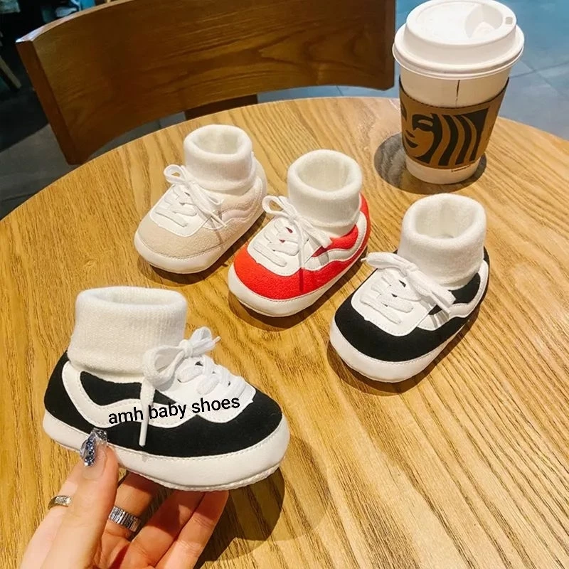 sepatu baby bayi laki-laki/sepatu kaos kaki bayi prewalker VNS hitam Newborn  unisex kaos kaki terbaru 0_14 bln