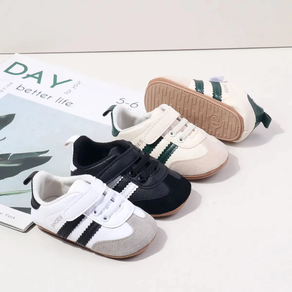 Sepatu Bayi Baby Prewalker Laki-laki Usia 1-13 Bulan Model Garis Varian Warna Trendy Velcro