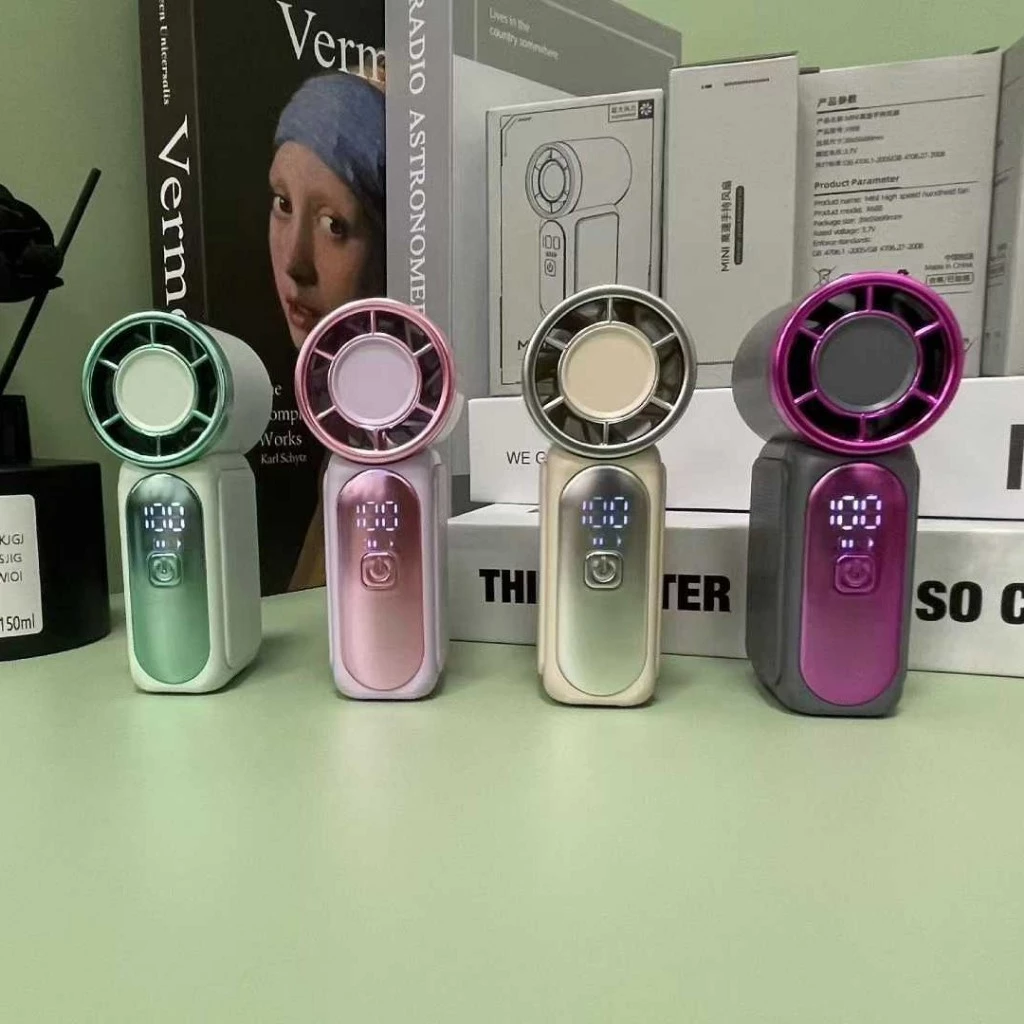 Kipas Mini Genggam Portabel Led Type-c X688 Handheld Mini Fan Super Mini Outdoor TAKASIMURA STORE