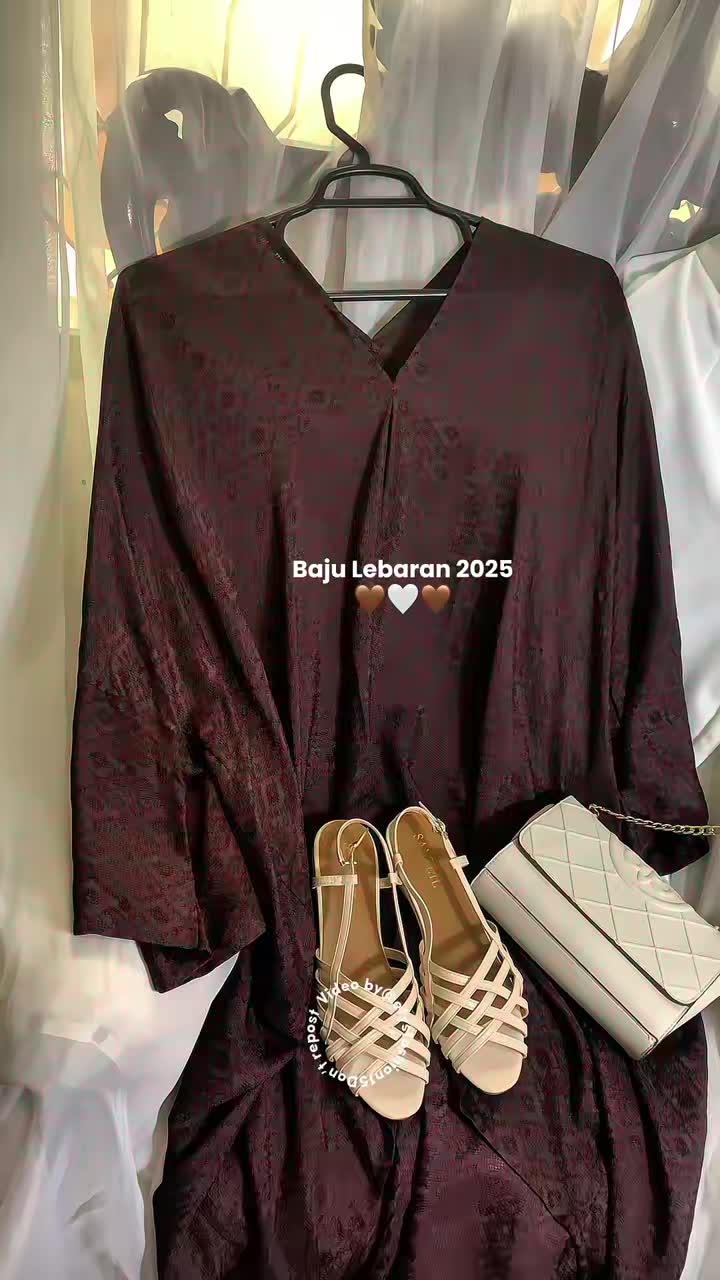 Outfit lebaran with kaftan tunik mahogany brown🤎🤍 #kaftanlebaran #bajulebaran #kaftan #outfitlebaran #bajuraya #lebaran2025