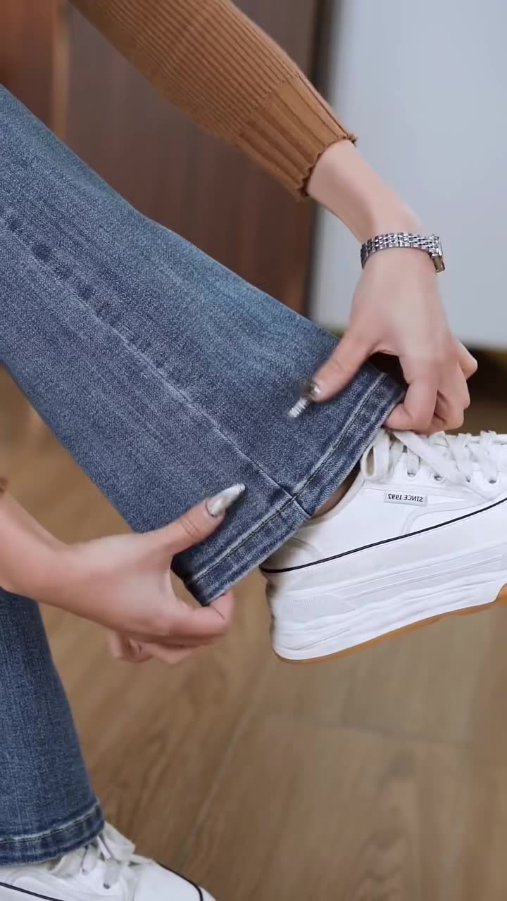 Promo hanya di keranjang kuning cek sekarang. #celana #celanajeans #celanacutbray