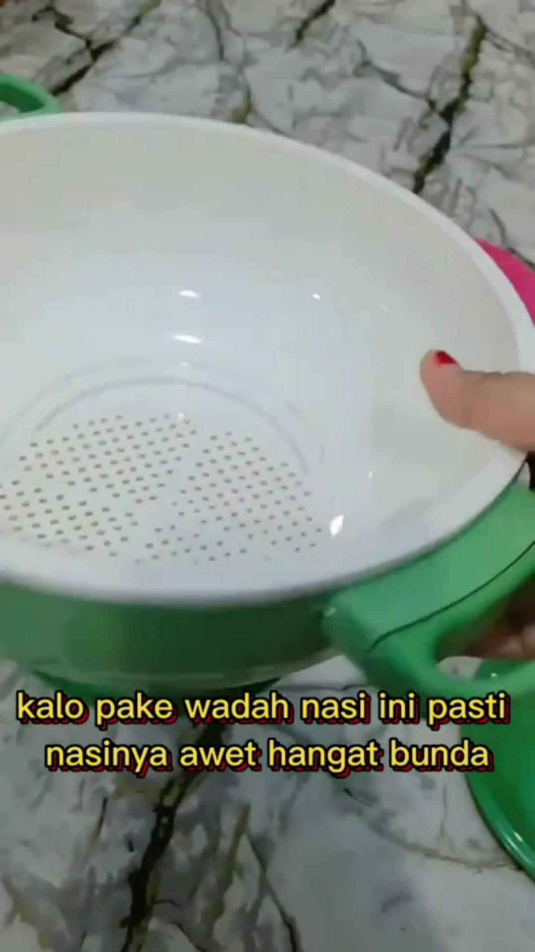 Ceting nasi tahan panas #cetingnasi #cetingnasimurah #cetingnasitahanpanas #cetingnasikotakmakan #racunshopee #shopeevideo #shopeeterkini